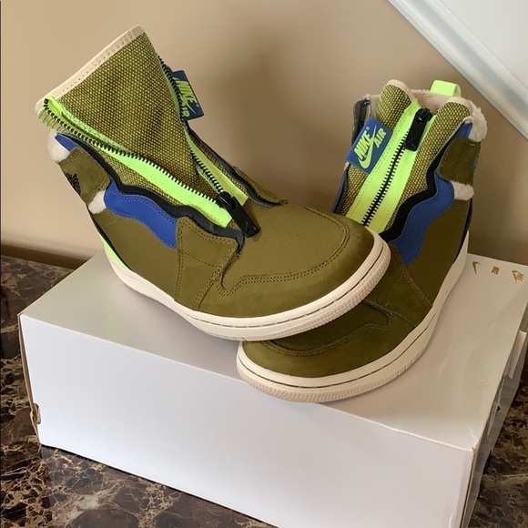 AIR JORDN 1 HIGH - Picture 4 of 7